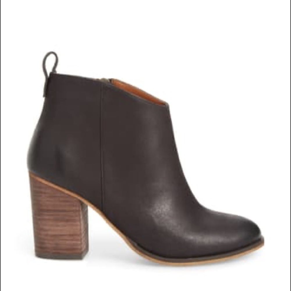 Lance Leather Block Heel Bootie size 8.5